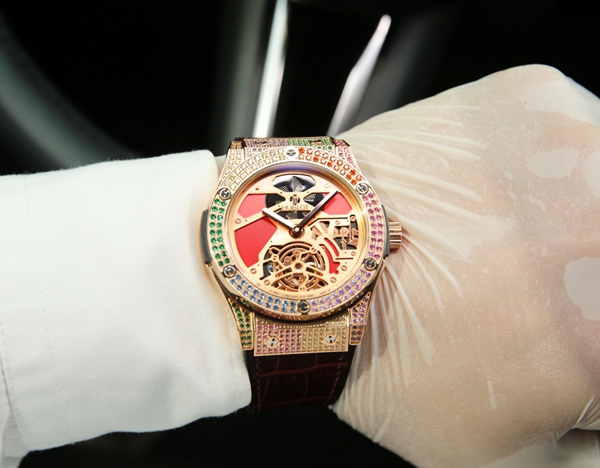 ウブロコピー時計背面デザイン